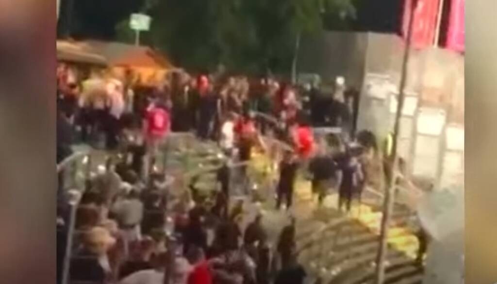 Τρομερές εικόνες στη Γερμανία: Σε κρίσιμη κατάσταση δύο οπαδοί μετά από επεισόδια