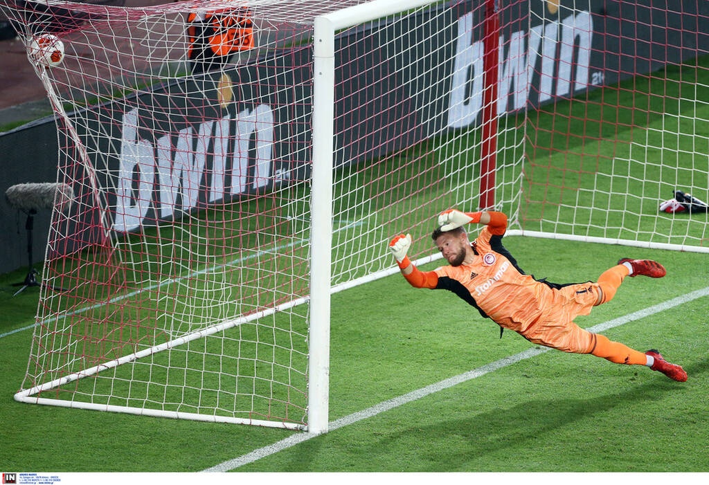 Ολυμπιακός-Αντβέρπ 2-1: Μπήκε με το… δεξί από το αριστερό του Ρέαμπτσιουκ (photos+videos)