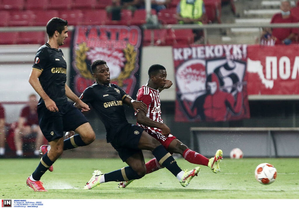 Ολυμπιακός-Αντβέρπ 2-1: Μπήκε με το… δεξί από το αριστερό του Ρέαμπτσιουκ (photos+videos)