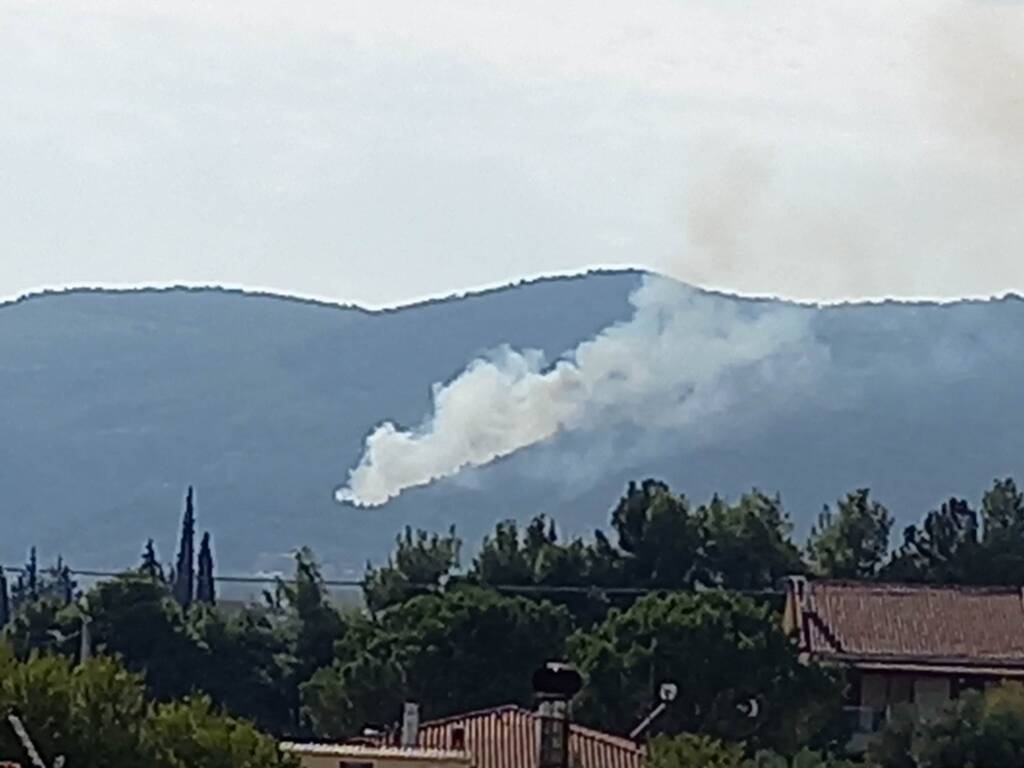 Φωτιά ΤΩΡΑ: Νέα πυρκαγιά στην Πάρνηθα - Συναγερμός στην Πυροσβεστική