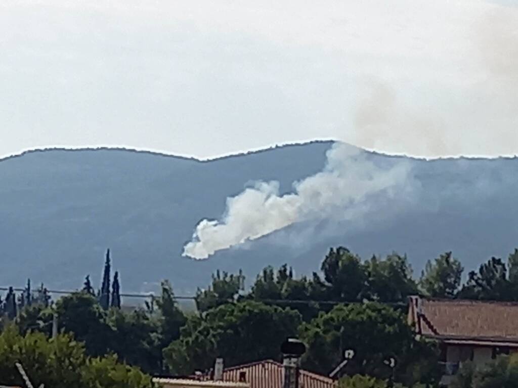 Φωτιά ΤΩΡΑ: Νέα πυρκαγιά στην Πάρνηθα - Συναγερμός στην Πυροσβεστική