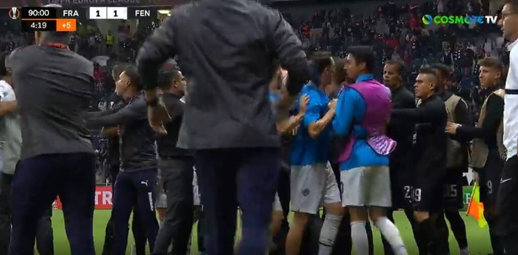 Europa League: Ένταση στην Φρανκφούρτη - Πιάστηκαν στα χέρια οι Άϊντραχτ και Φενέρ (video+photos)