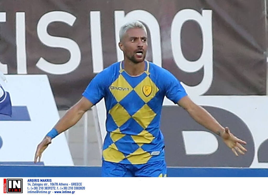 Καλλιθέα: Επίσημη η «βόμβα» με Μουνιέ (photos)