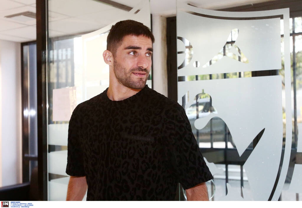 ΑΕΚ: Η ιρανική κοινότητα της Ένωσης – Ατομικό στα Σπάτα ο Μοχαμάντι (photos)