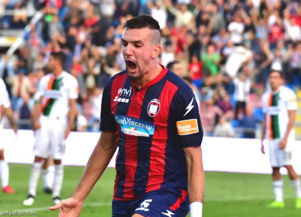 Λαμία: Μεταγραφική βόμβα στο… παρά ένα – Έκλεισε στόπερ από τη Serie A