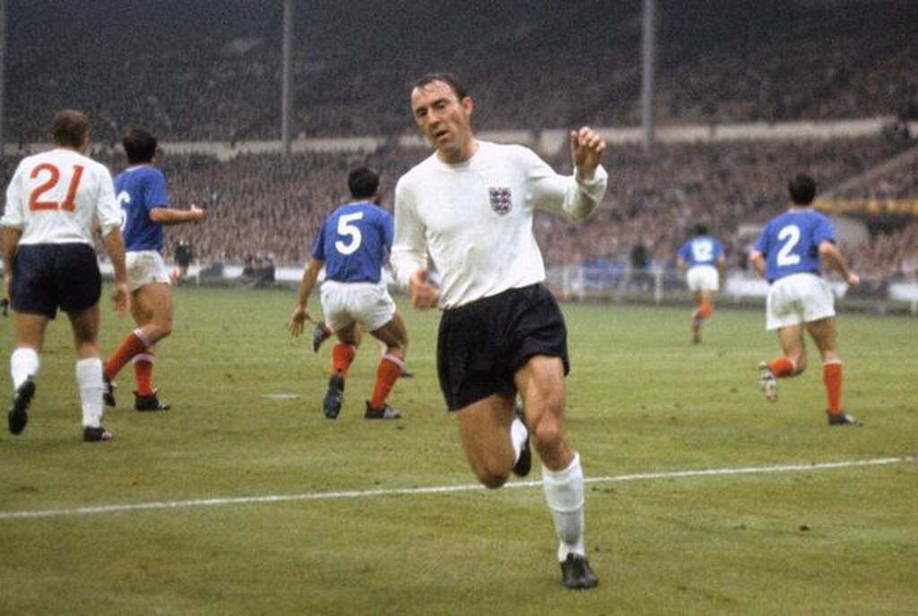 Αγγλία: Θλίψη στο Νησί - Πέθανε ο Τζίμι Γκριβς (photos)