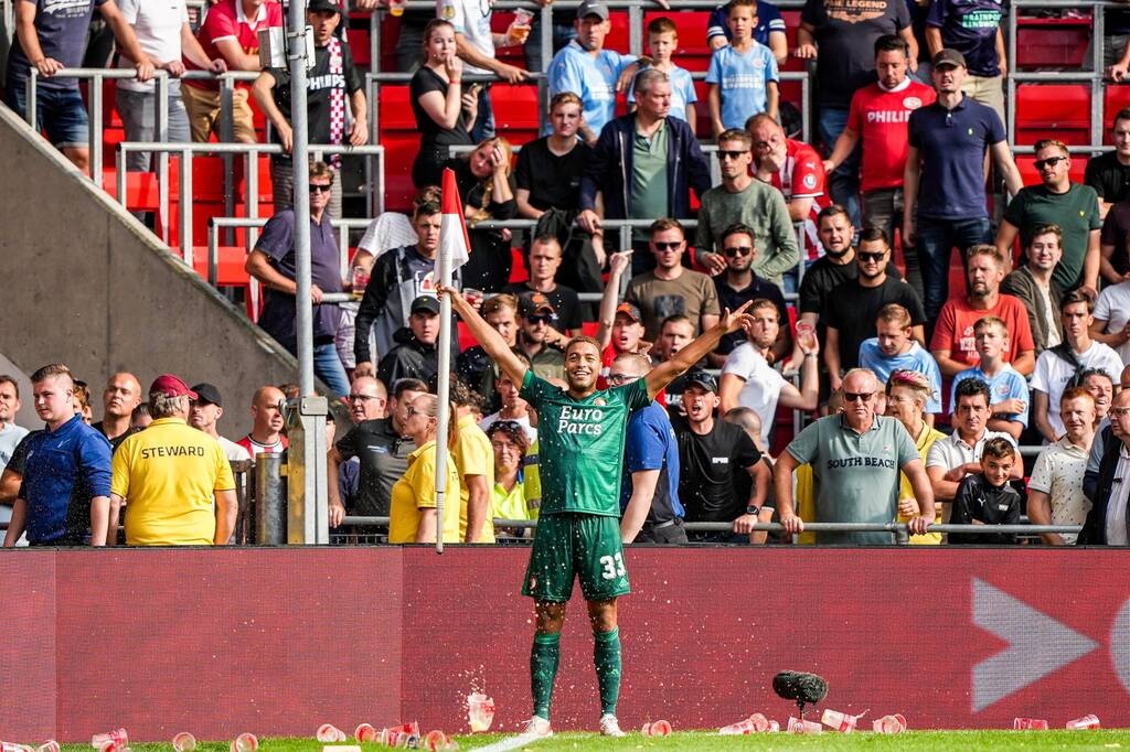 Eredivisie: Η Φέγενορντ σκόρπισε με τεσσάρα την Αϊντχόφεν! (video+photos)