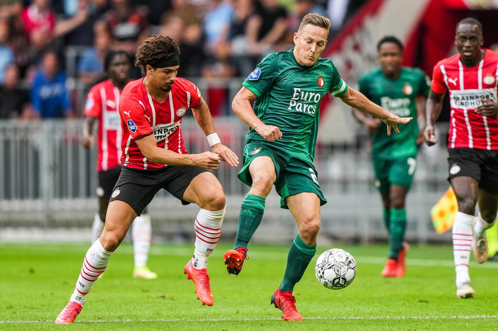 Eredivisie: Η Φέγενορντ σκόρπισε με τεσσάρα την Αϊντχόφεν! (video+photos)