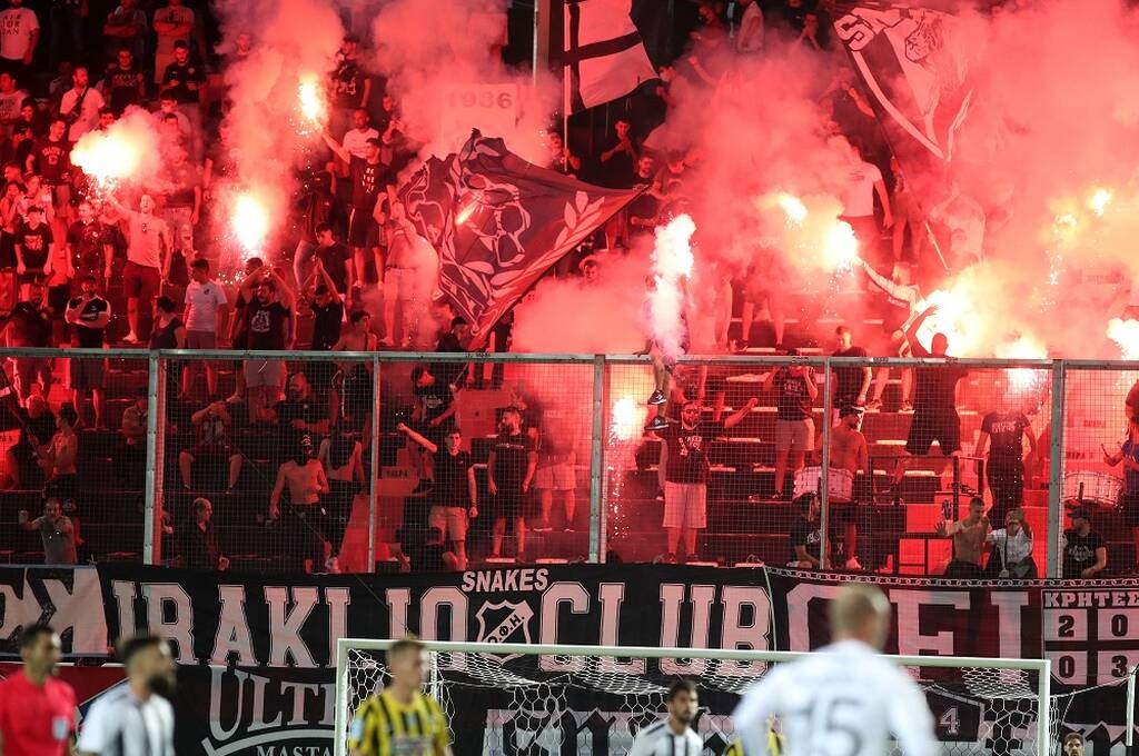 Πήγε να δει το ΟΦΗ-ΑΕΚ και έφυγε με χειροπέδες - Το κόλπο που έγινε γκάφα (photos)