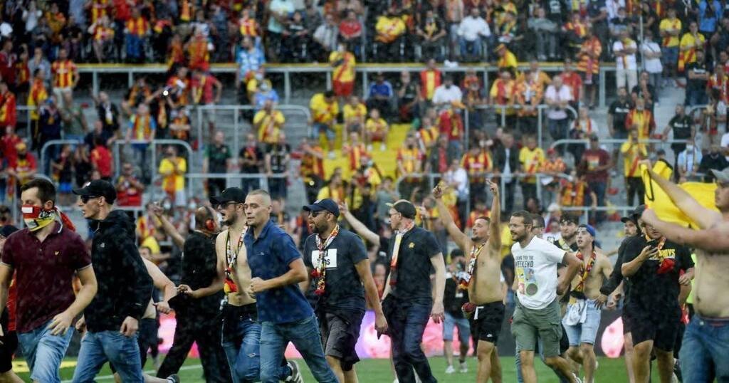 Ligue 1: Ήχησαν ξανά οι καμπάνες – Ποινή κεκλεισμένων και στη Λανς (video+photos)