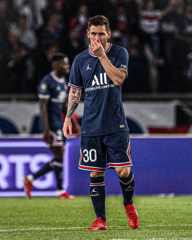 «Φουντώνουν» τα σενάρια για Μέσι - Δεν προπονήθηκε μετά το συμβάν με Ποκετίνο