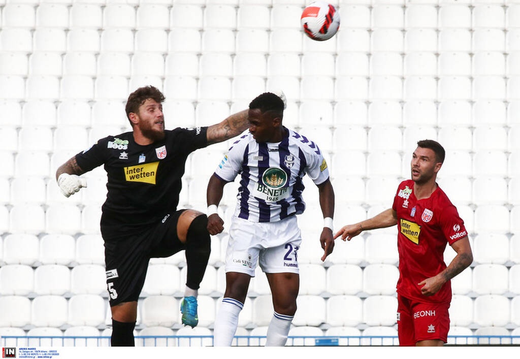 Βόλος: Ενθουσιασμός κι ενδιαφέρον του κόσμου για το ματς με τον Ατρόμητο (photos)