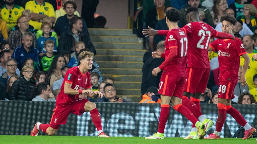 Carabao Cup: «Όργια» Τσιμίκα και πρόκριση - Έχασε πέναλτι ο Τζόλης (videos)