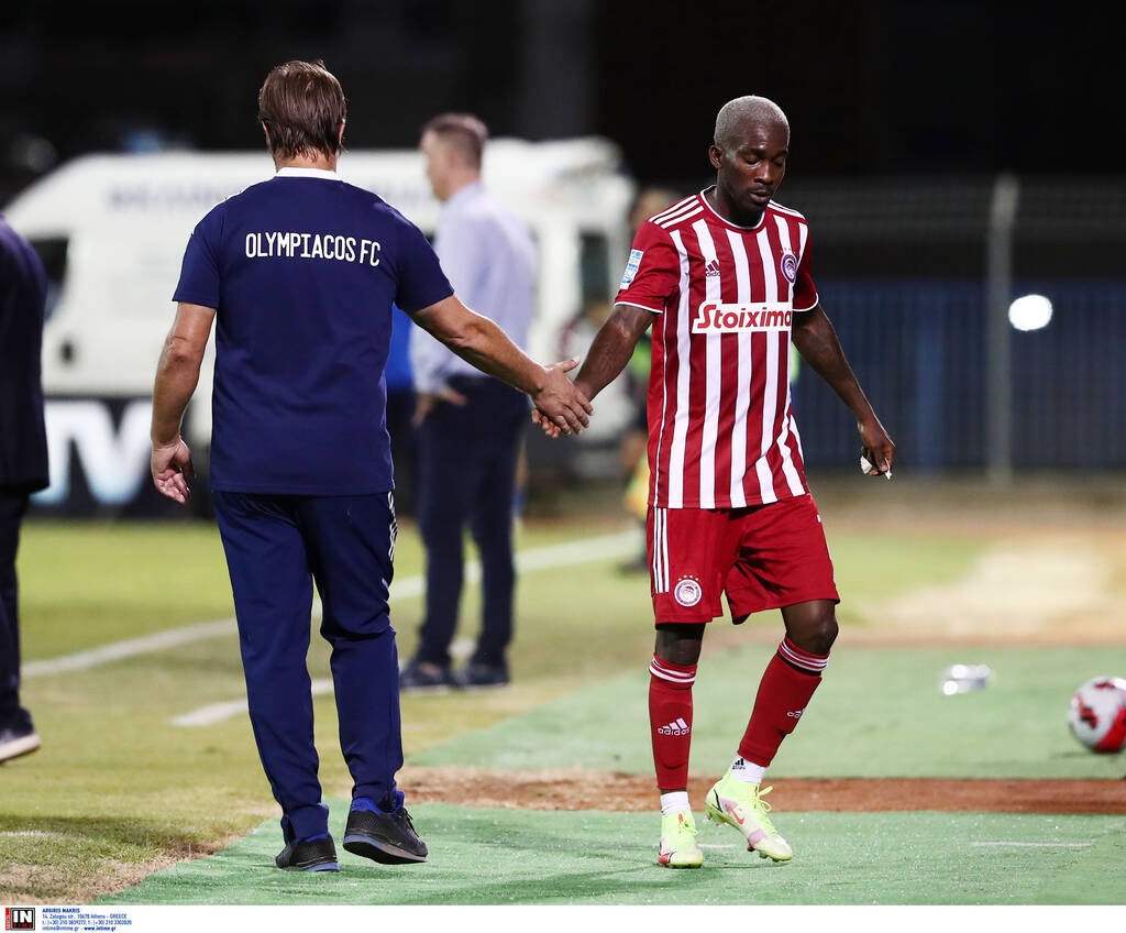 Ολυμπιακός-Απόλλων Σμύρνης: Εκπλήξεις από Μαρτίνς - Άφησε εκτός βασικούς παίκτες