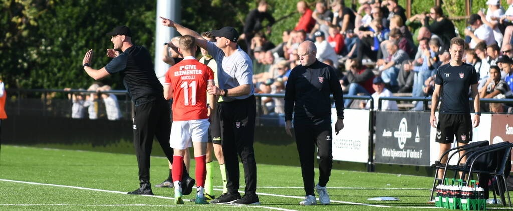 Επική ανατροπή για τη Βέιλε του Εμμανουηλίδη - Έχανε 3-1 μέχρι το 90’ και προκρίθηκε (photos)