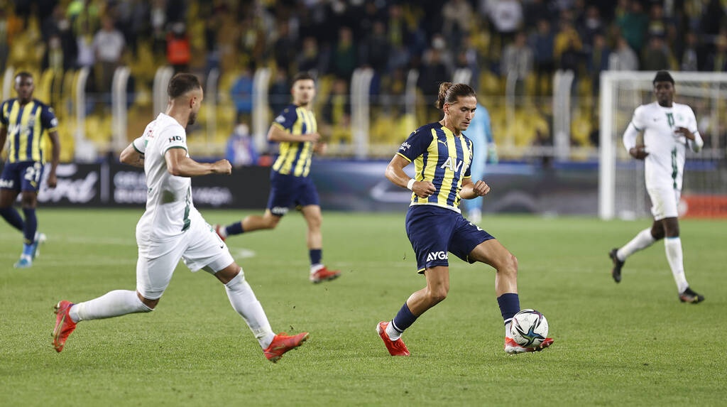 Δύσκολη νίκη ενόψει Ολυμπιακού για Φενέρμπαχτσε (photos+video)