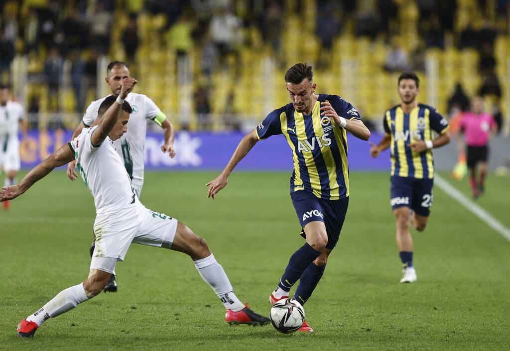 Δύσκολη νίκη ενόψει Ολυμπιακού για Φενέρμπαχτσε (photos+video)