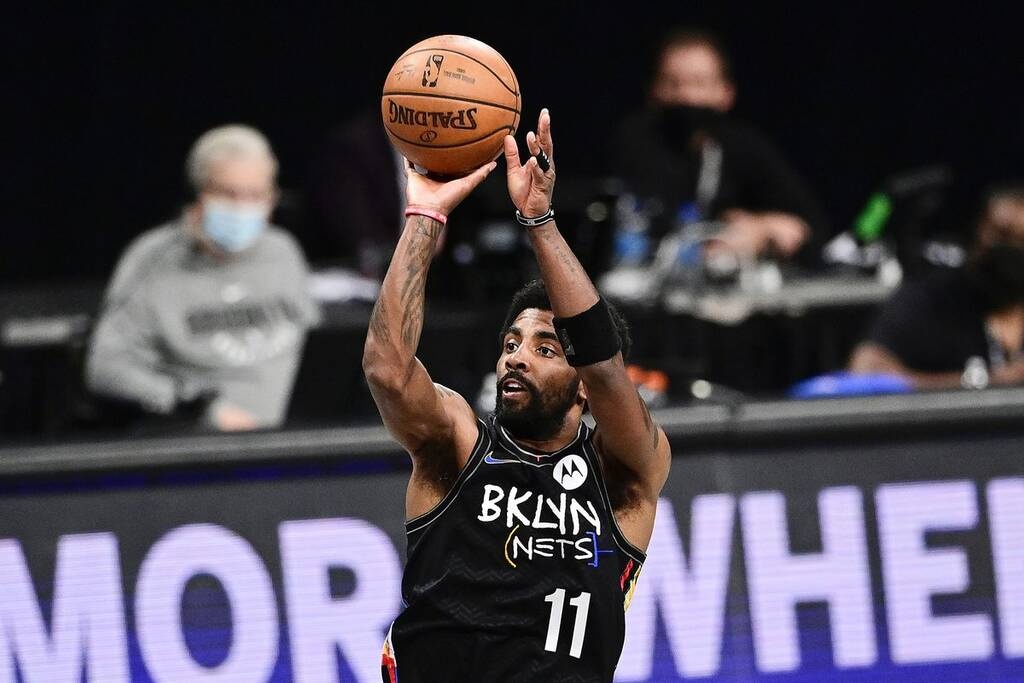 NBA: Εκτός προπονήσεων ο Ίρβινγκ - Δεν έχει εμβολιαστεί ο έμπειρος γκαρντ (photos)
