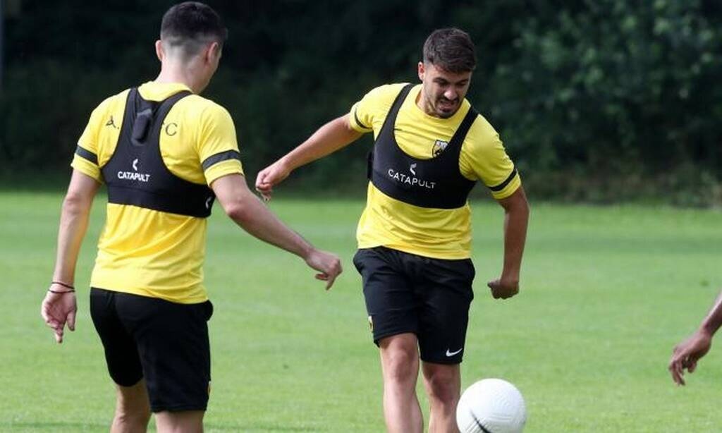 ΑΕΚ: Προβληματισμός για Γαλανόπουλο