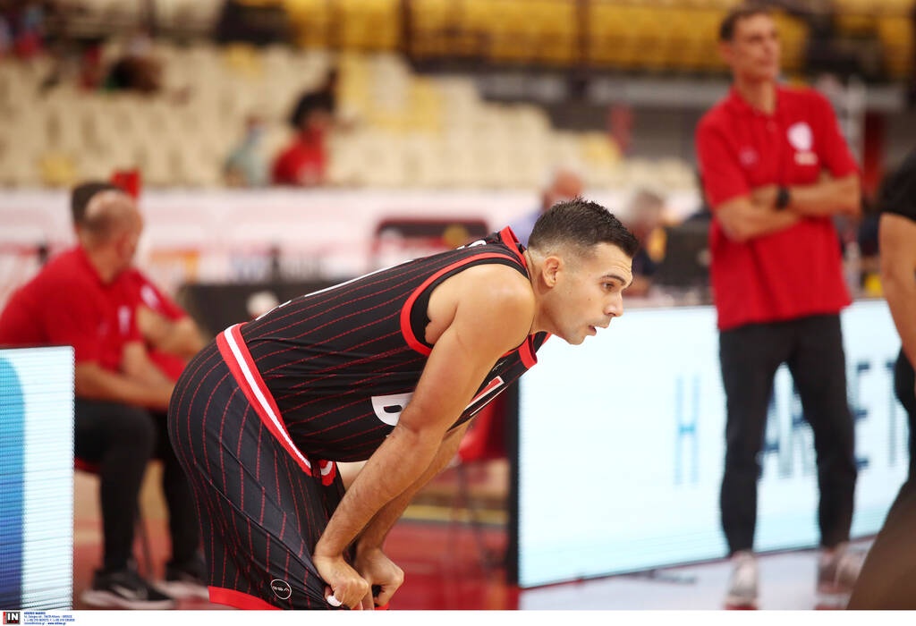 Ολυμπιακός: Έγινε μπαμπάς ο Σλούκας! (photos)