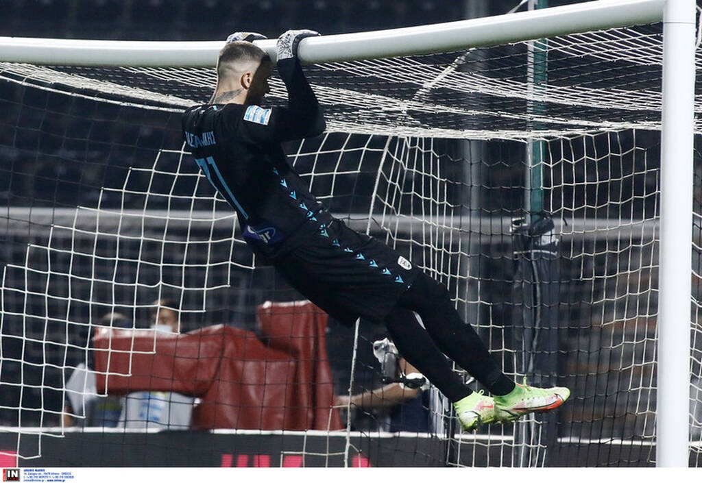 Πασχαλάκης: «Στον ΠΑΟΚ βγαίνουν 11 παιδιά που πάνε για να… πεθάνουν»! (photos)