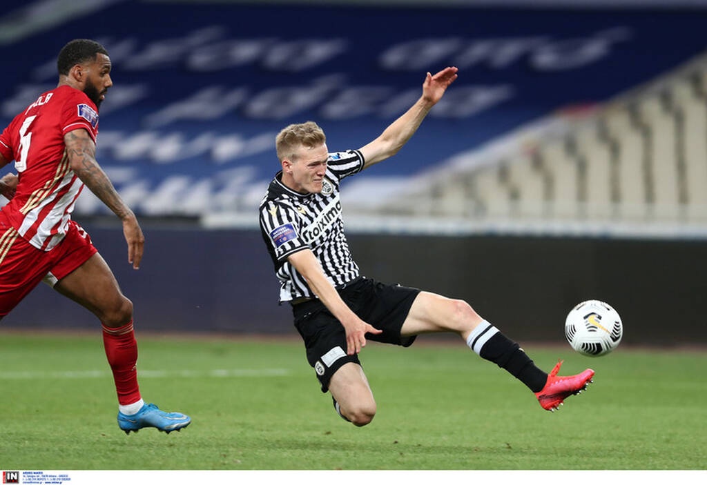 ΠΑΟΚ-ΑΕΚ: Η πίστη του Σφιντέρσκι για νίκη και η απορία του Λεβαντόφσκι (photos)