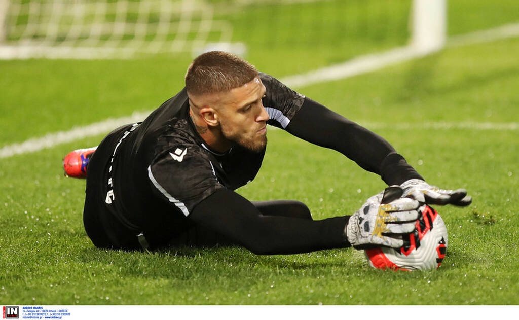 ΠΑΟΚ-ΑΕΚ: Η προθέρμανση των γηπεδούχων και άφιξη με χειροκροτήματα (video+photos)