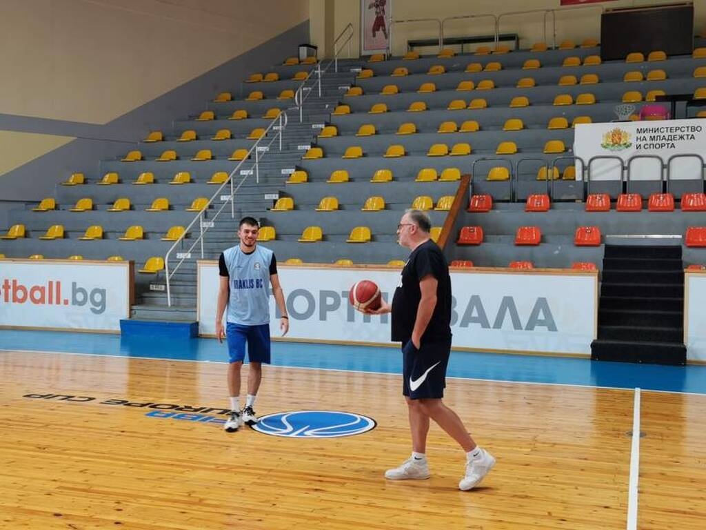 Ηρακλής: Προπόνηση στο «Triaditsa Sports Hall» ενόψει Akademik Plovdiv (photos)