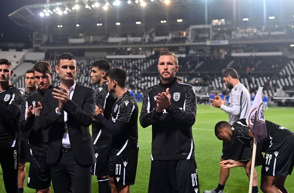 ΠΑΟΚ-Σλόβαν Μπρατισλάβας: Συγκίνηση για τα 22 χρόνια απ’ τα Τέμπη… (Video+Photos)