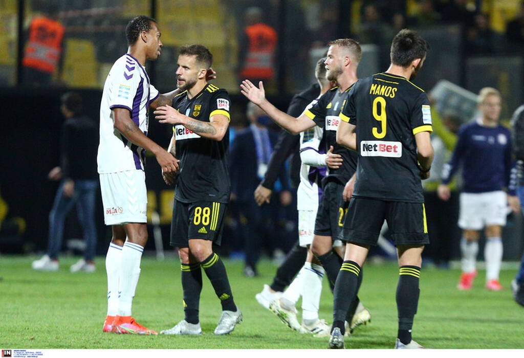 Άρης-Απόλλων Σμύρνης 0-0: Περιχαρής ο Φέστα, πανηγύρισαν στην «Ελαφρά Ταξιαρχία» (photos)