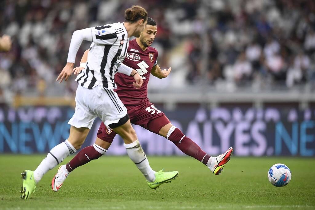 Serie A: O Λοκατέλι έβαψε το Τορίνο «ασπρόμαυρο»! (Video+Photos)