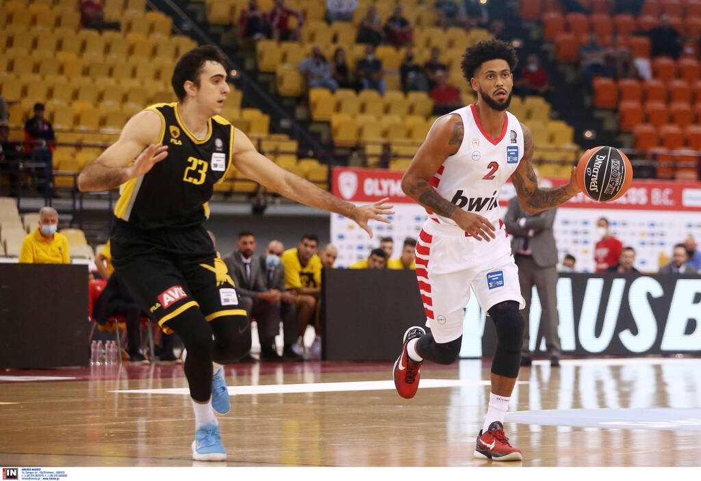 Ολυμπιακός-ΑΕΚ 103-78: «Ερυθρόλευκη» πρεμιέρα με νίκη λόγω Βεζένκοφ και... έλλειψη ενέργειας