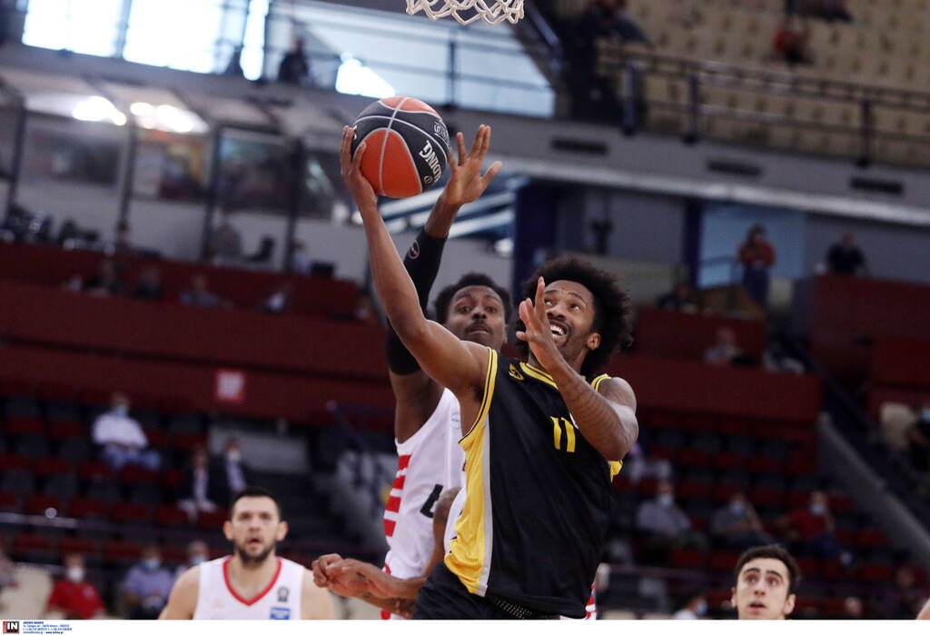 Ολυμπιακός-ΑΕΚ 103-78: «Ερυθρόλευκη» πρεμιέρα με νίκη λόγω Βεζένκοφ και... έλλειψη ενέργειας