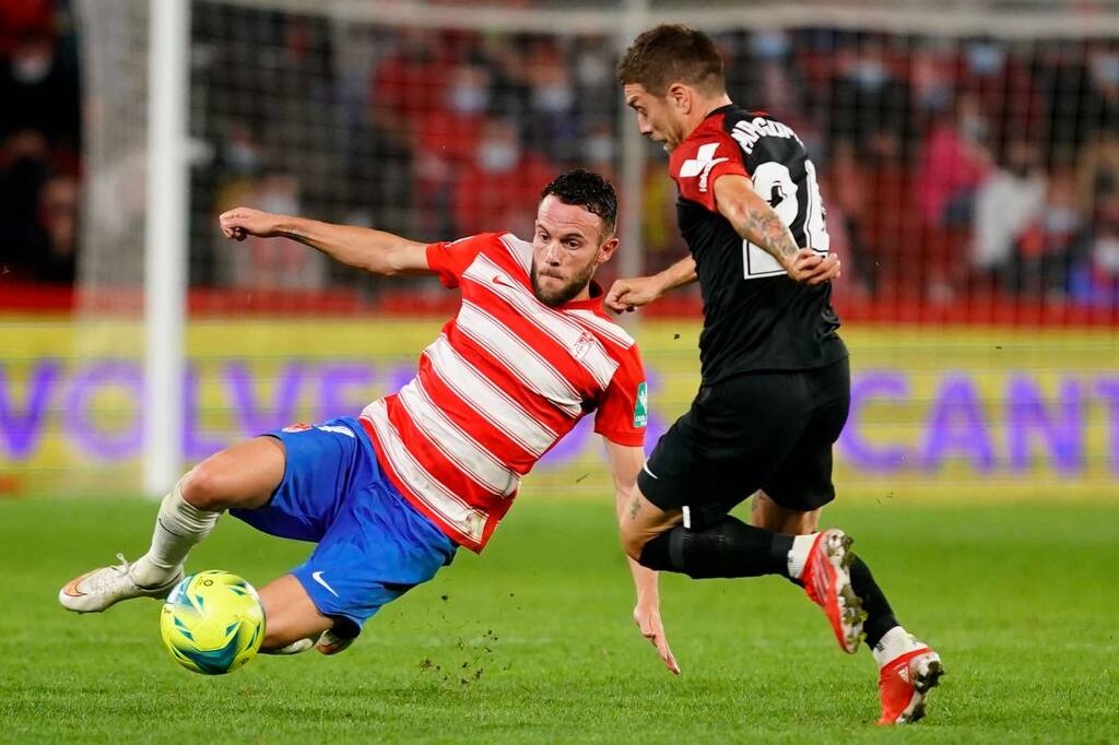 La Liga: Η Γρανάδα «λύγισε» τη Σεβίλλη! (Photos)