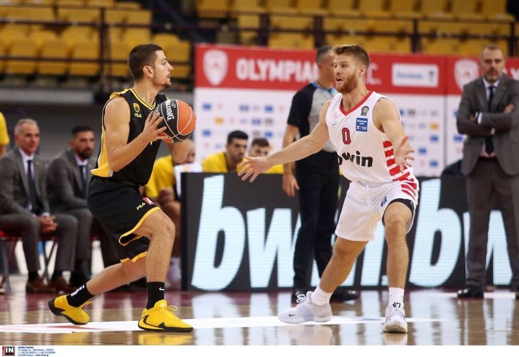 Ολυμπιακός-ΑΕΚ: Έβαλε... δύσκολα στο ξεκίνημα με εντυπωσιακό Φλιώνη (video)