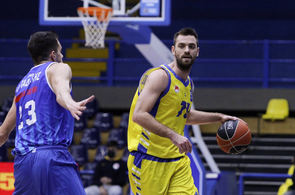 Βαγγέλης Μάντζαρης: Βρήκε τον επόμενο σταθμό του (photos)