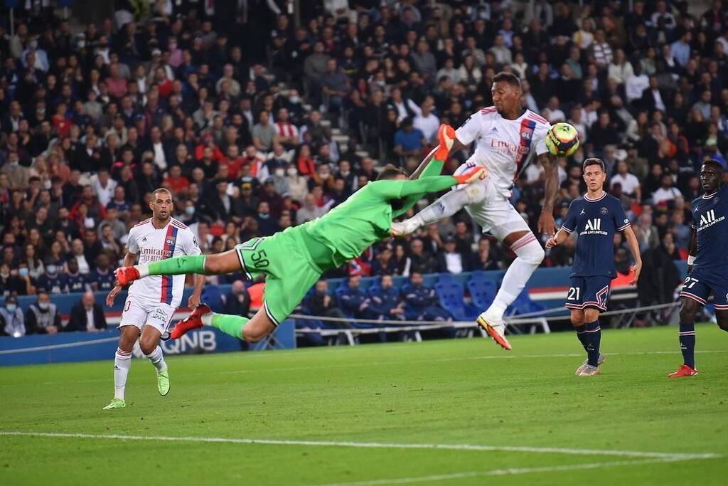 Παρί Σεν Ζερμέν: Ο φόβος του Ντοναρούμα για τους οπαδούς της Μίλαν (photos)