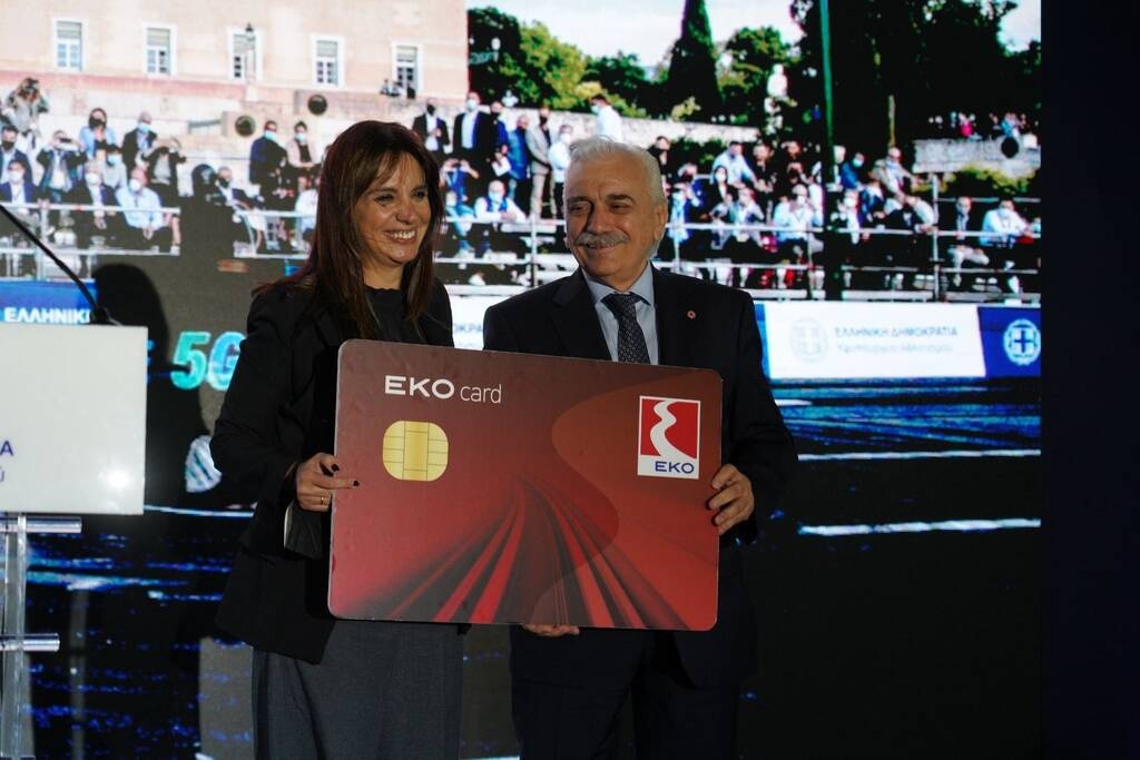 Ο Υφυπουργός Αθλητισμού τίμησε τους εθελοντές του ΕΕΣ για τη προσφορά τους στο Ράλλυ Ακρόπολις