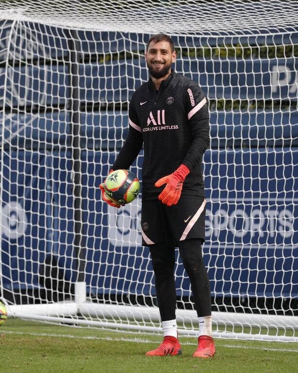 Παρί Σεν Ζερμέν: Ο φόβος του Ντοναρούμα για τους οπαδούς της Μίλαν (photos)