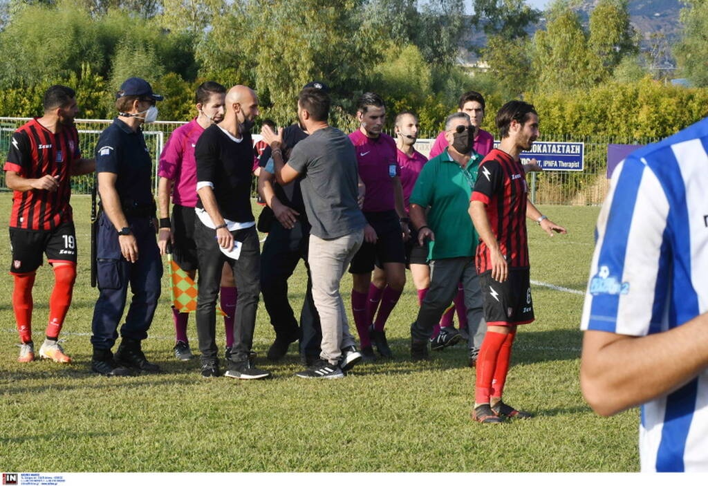 Κύπελλο Ελλάδας: Στο νοσοκομείο ο Χαραλαμπίδης μετά την κροτίδα στο Παναχαϊκή-Αιγάλεω