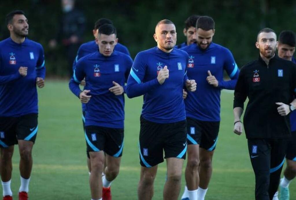 Εθνική Ελλάδας: Πούγγουρας αντί Παπαδόπουλου