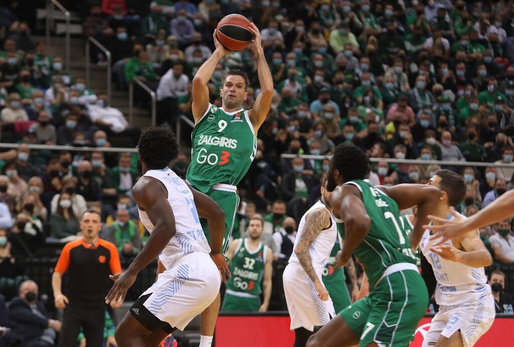 Ζαλγκίρις-Ζενίτ 64-70: Με Λόιντ διατήρησε το αήττητο!