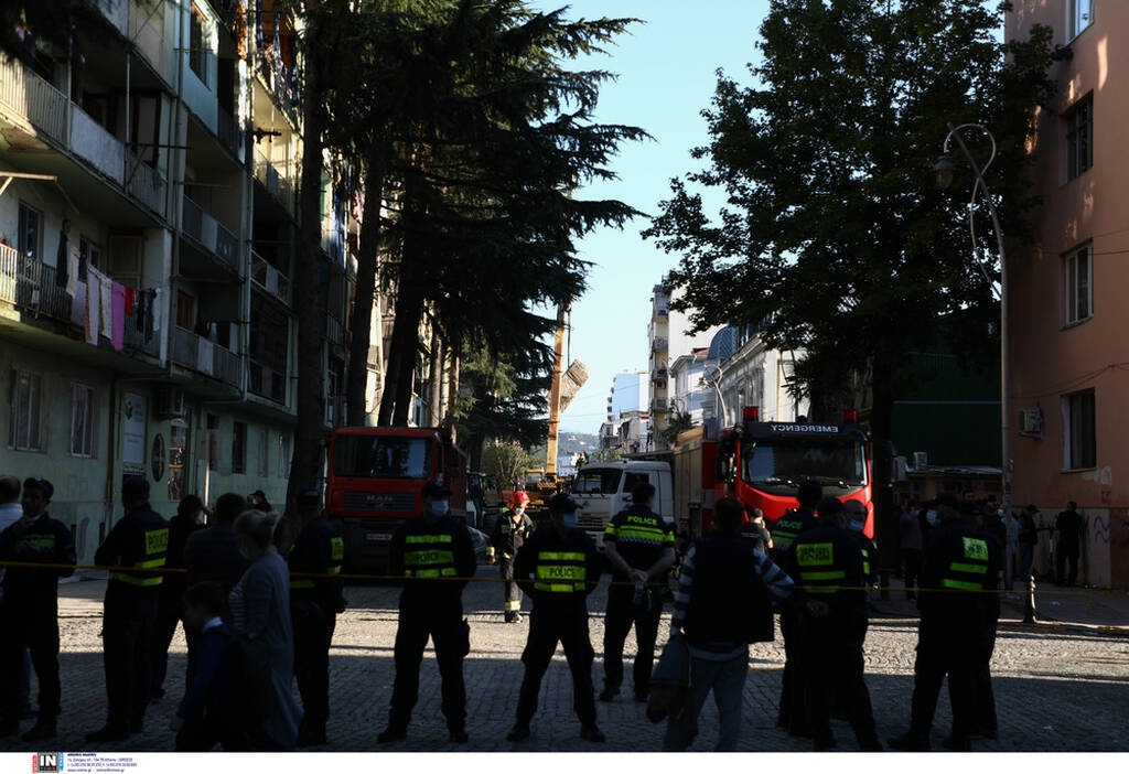 Εθνική ομάδα: Κατέρρευσε κτήριο στη Γεωργία κοντά στο ξενοδοχείο της ελληνικής αποστολής