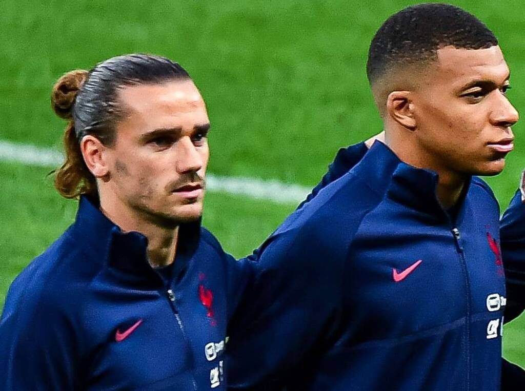 Ο Γκριεζμάν έγινε viral: «Αγόρασε» τον Εμπαπέ στη Νιούκαστλ! (Video+Photos)