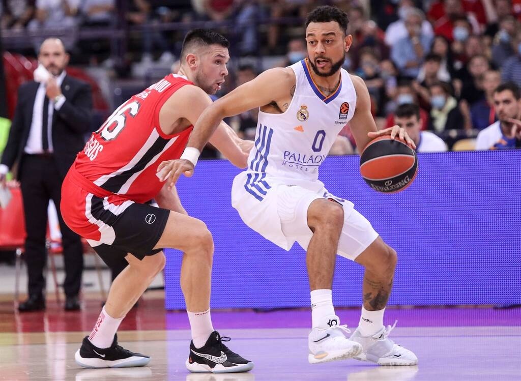 Ολυμπιακός-Ρεάλ 74-68: Με υπογραφή Ντόρσει-Λαρεντζάκη