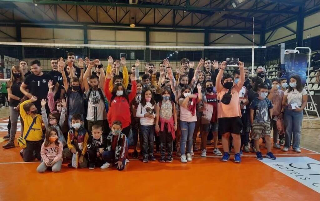 ΟΦΗ-Φιλανθρωπικό τουρνουά Βόλεϊ: Το 2Χ2 πέτυχαν Παναθηναϊκός και Φοίνικας Σύρου