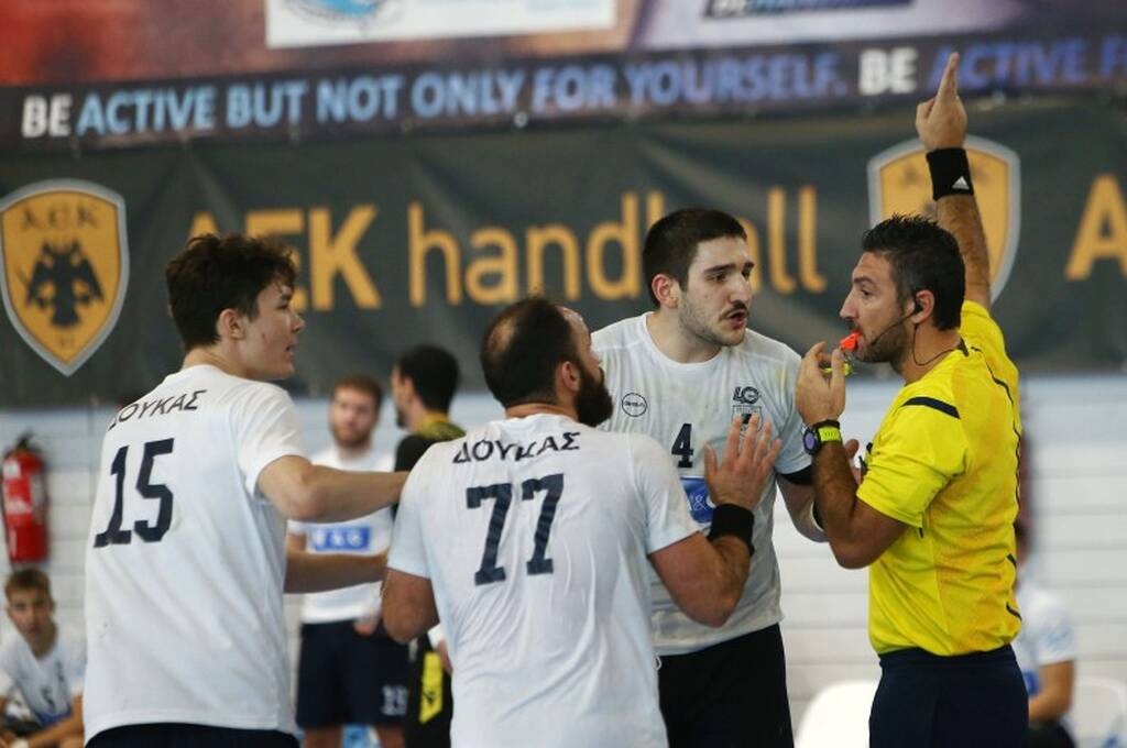 Handball Premier: Νίκησε τον ΑΣΕ Δούκα και «πάτησε» κορυφή η ΑΕΚ (photos)