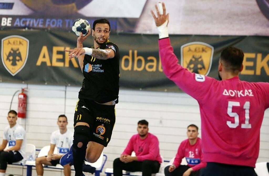 Handball Premier: Νίκησε τον ΑΣΕ Δούκα και «πάτησε» κορυφή η ΑΕΚ (photos)