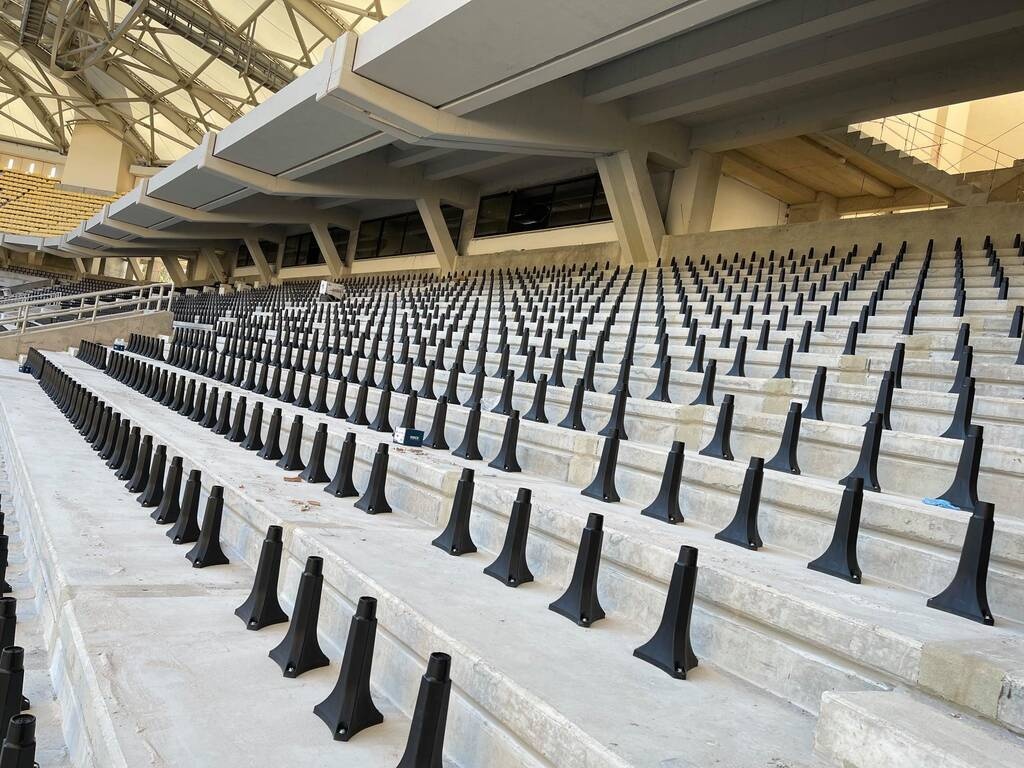 ΑΕΚ: Μπαίνουν καθίσματα στην παλιά σκεπαστή (photos)