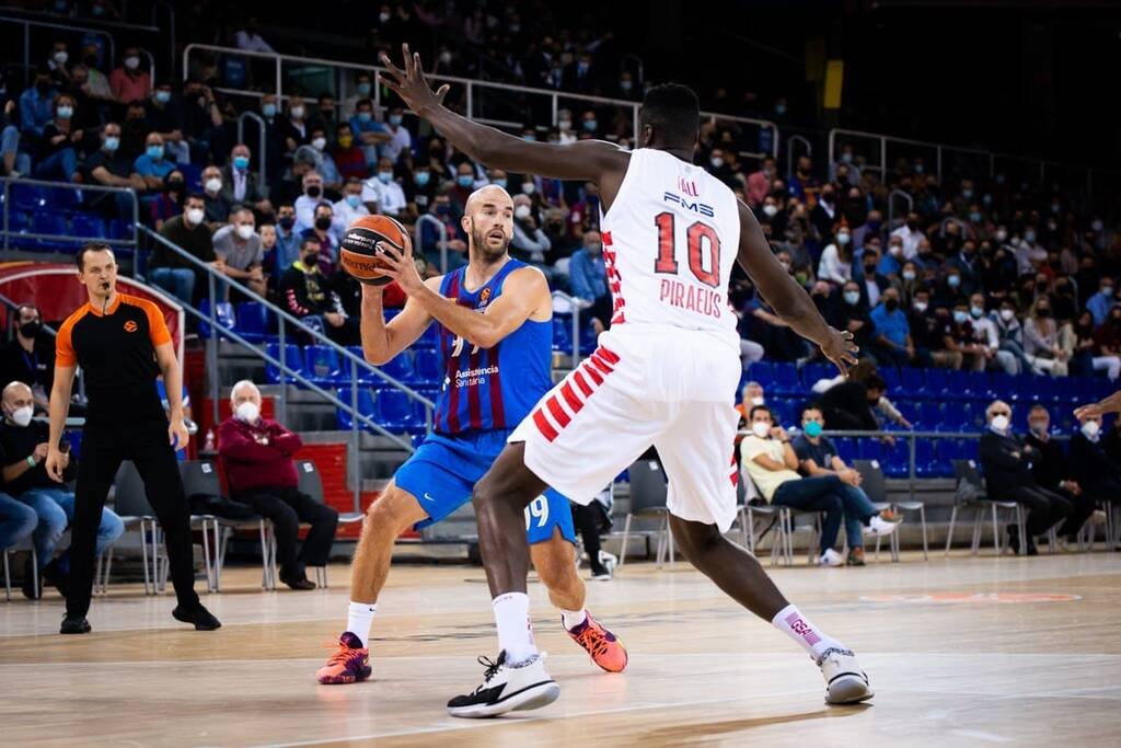 Μπαρτσελόνα-Ολυμπιακός: Τα «έσπασαν» οι «μπλαουγκράνα» - 0/12 τρίποντα στο πρώτο μέρος (photos)